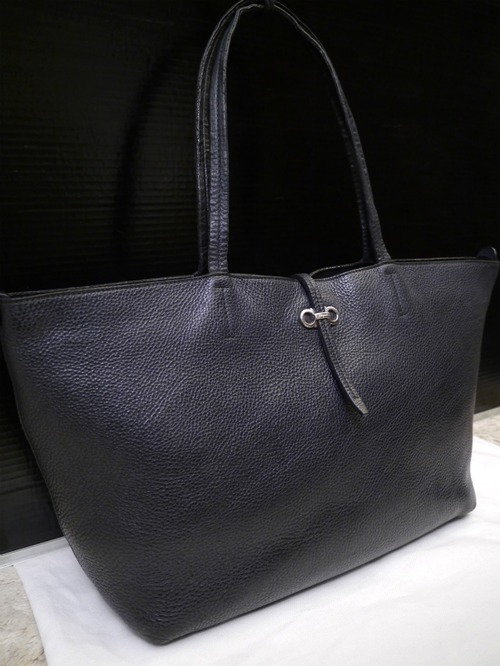 大容量◆SalvatoreFerragamo フェラガモ ガンチーニ A4対応 ビジネス可 レザー ショッパー トート バッグ 黒◆ 使い勝手の良い大型トート♪