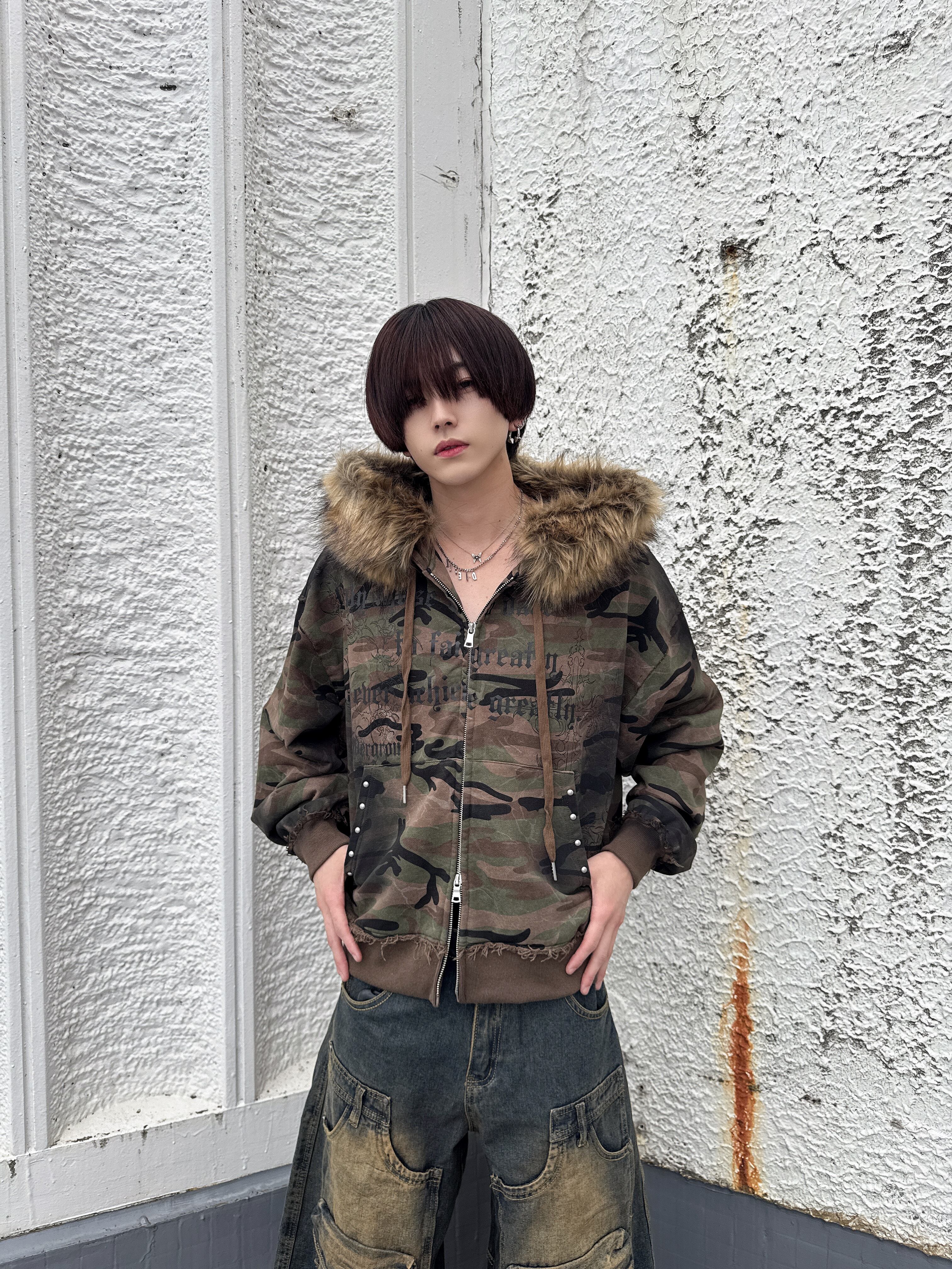 BARCON グラフィックファーZIPパーカー | 韓国系ユニセックスTHICC