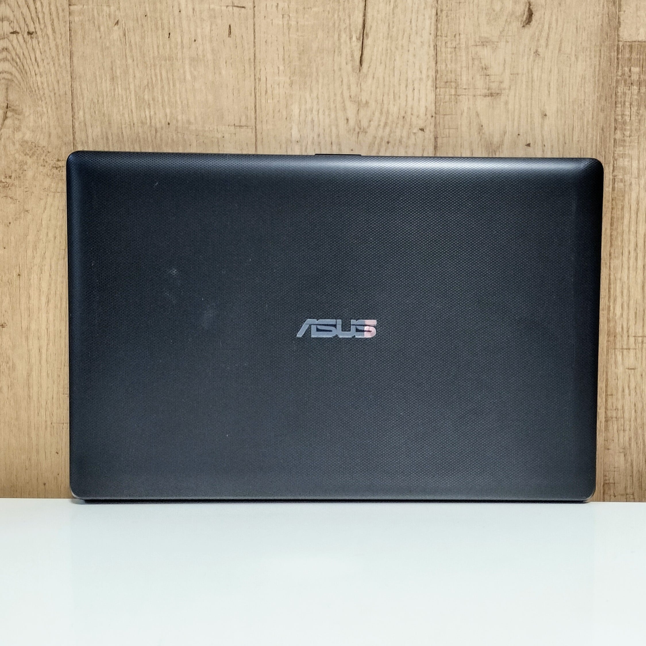 ASUS Corei3 メモリ4GB SSD256GB ノートパソコン タッチパネル