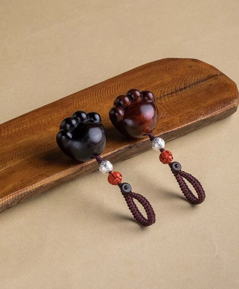 木製 猫の手キーホルダー