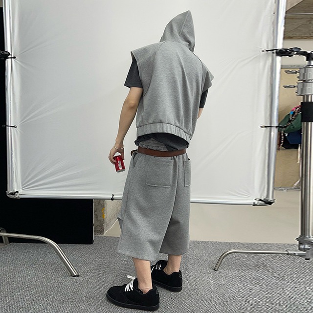 dannyandzeeカジュアルシルエットフード付きジップベストORハーフパンツ