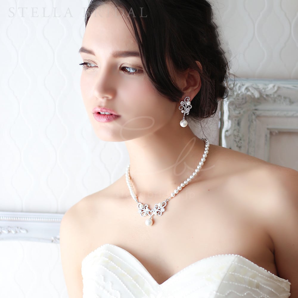 美品　STELLA BRIDAL ネックレス イヤリング セット Mサイズ