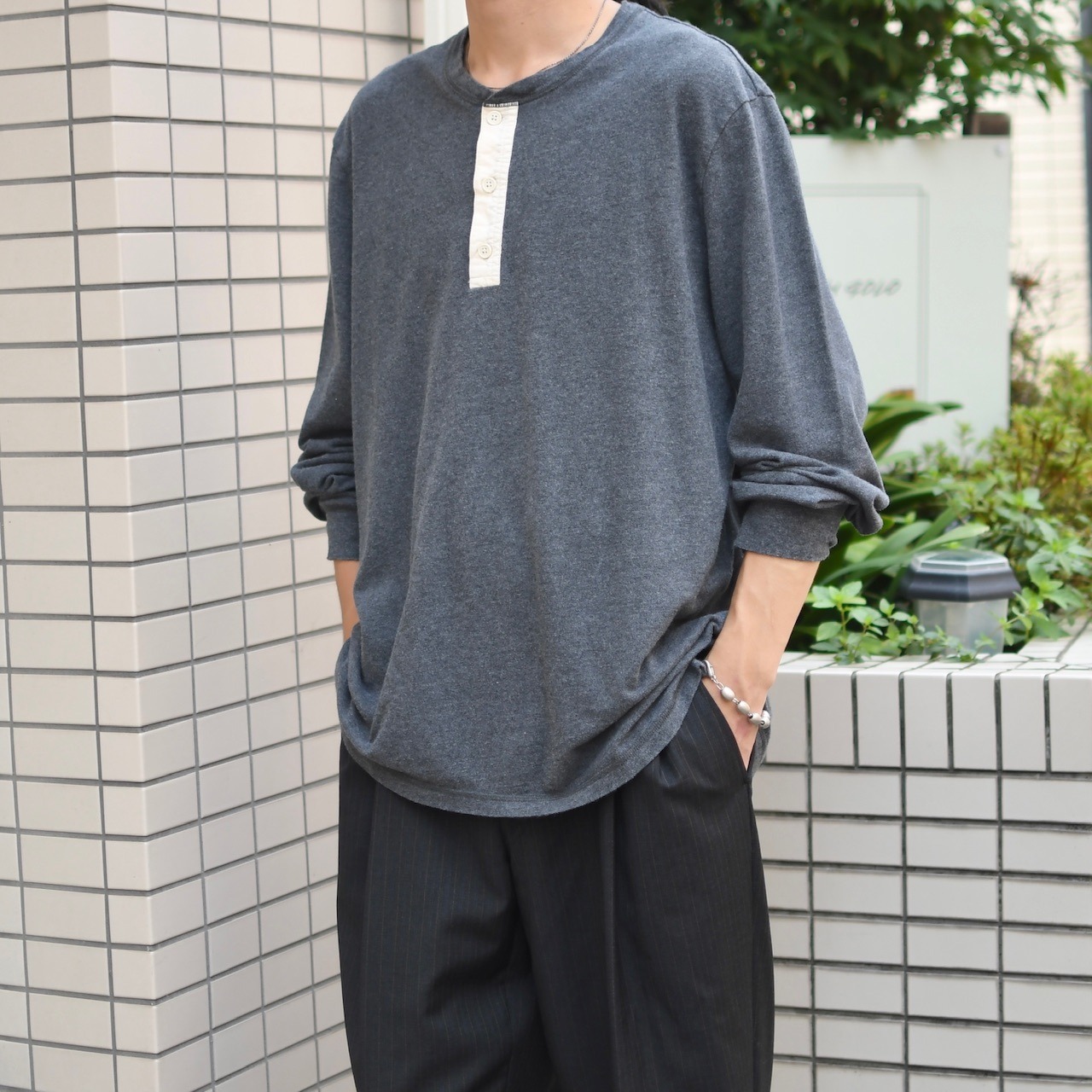 henry neck long sleeve tee charcoal gray