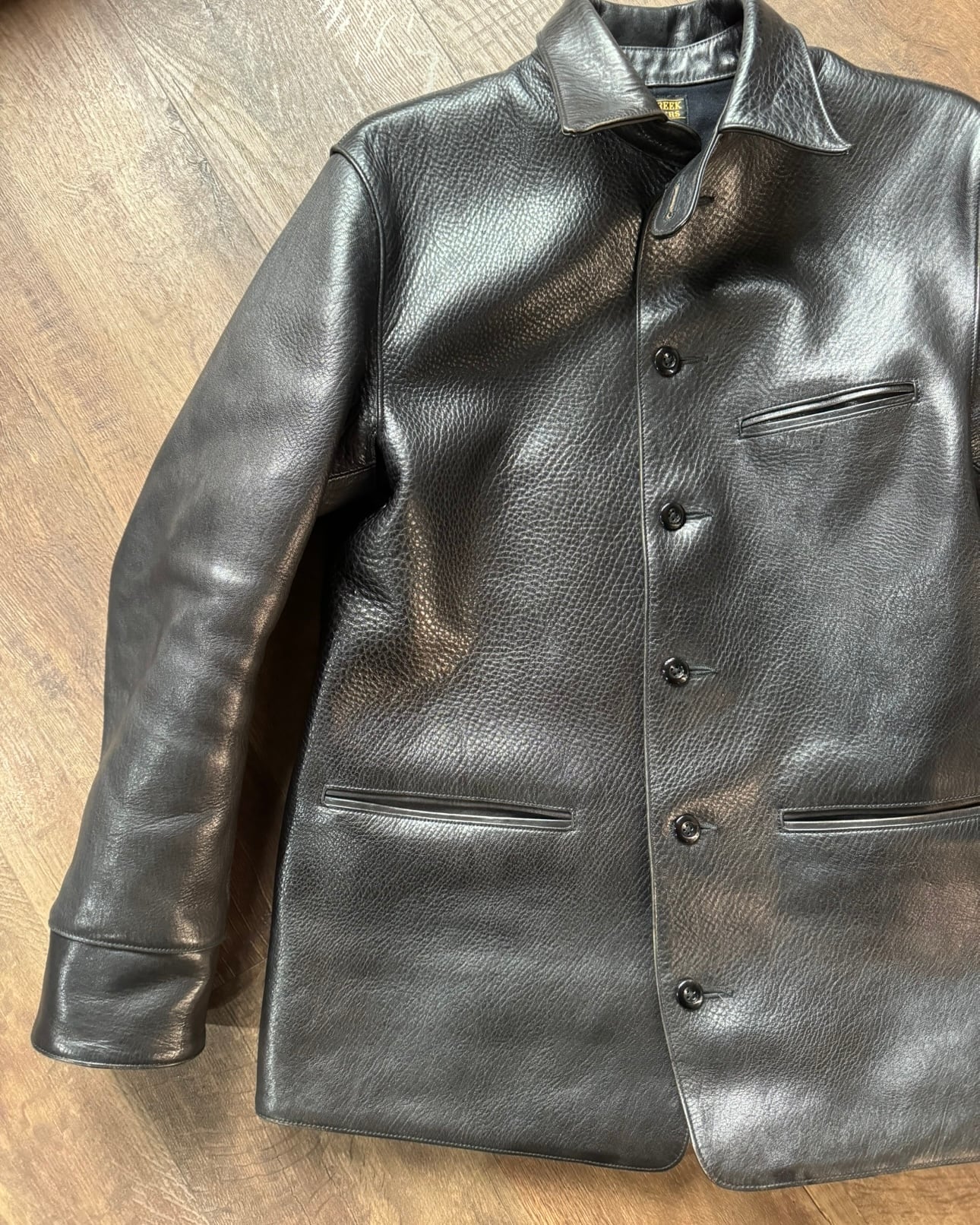 FINE CREEK LEATHERS Gilmour / ギルモア (FCCO001) | TiL (ティル) FINE CREEK LEATHERS Gilmour / ギルモア (FCCO001) | TiL (ティル)