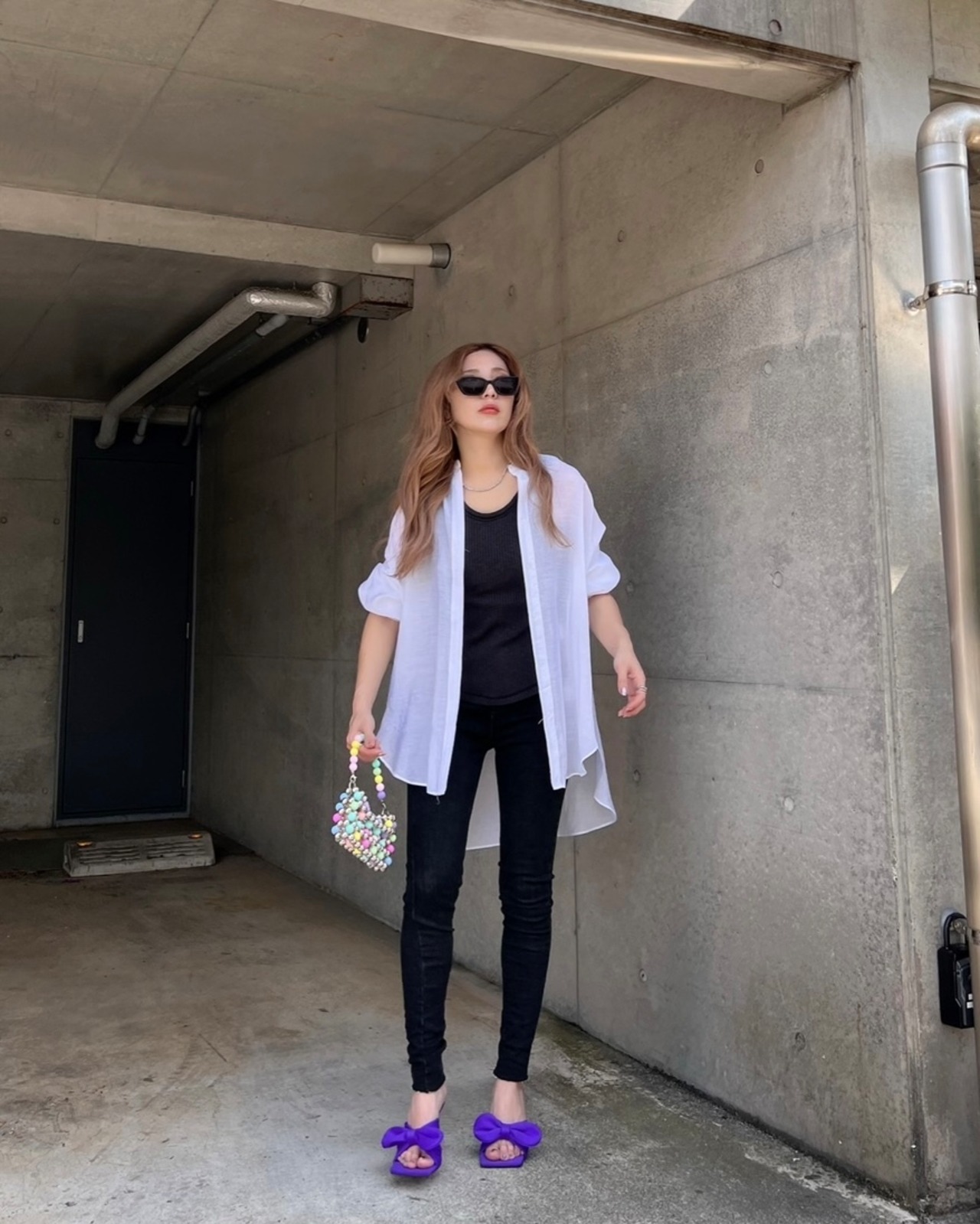 バックスリットシアーSH／White