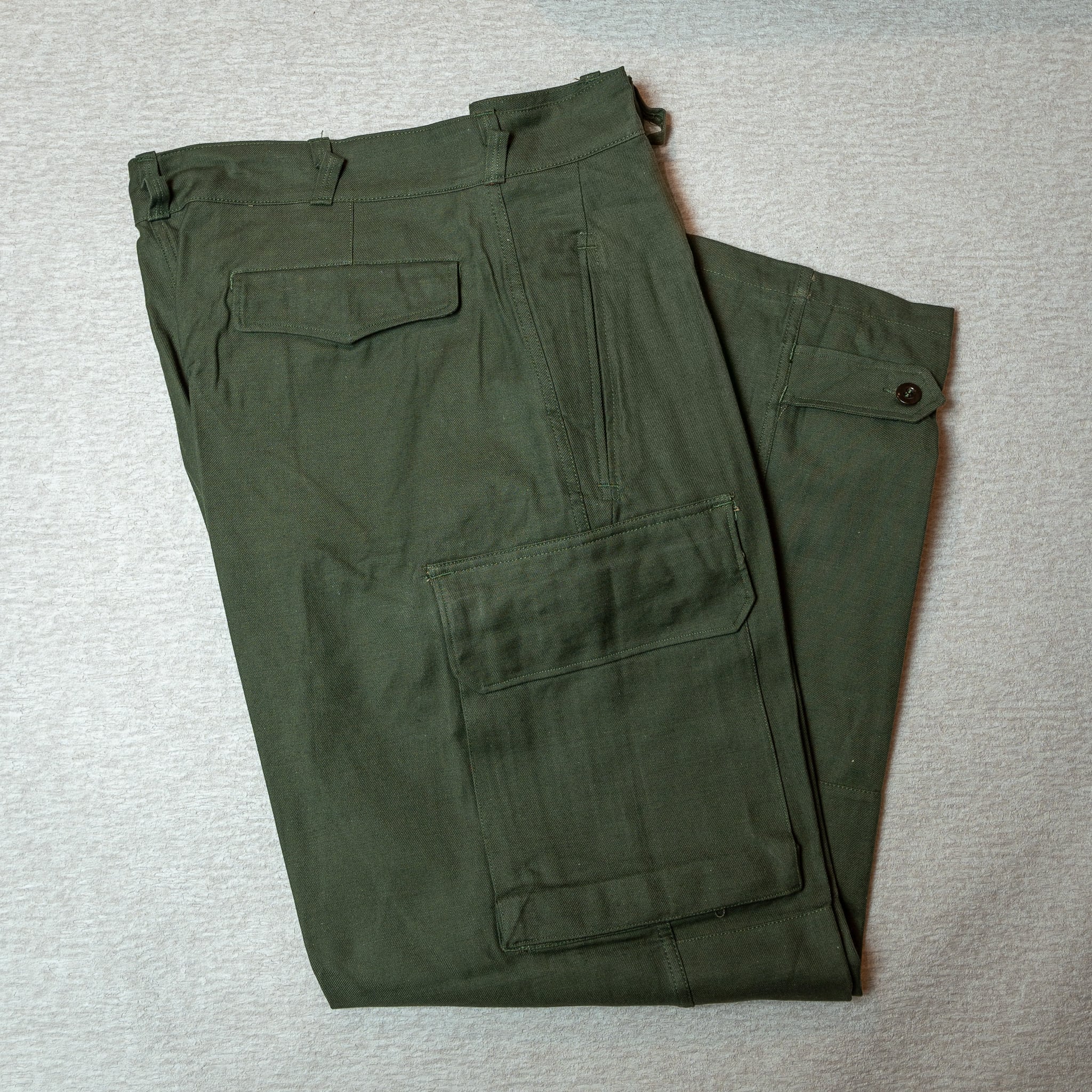 デッド 新品 フランス軍 フランス M-47 M47 前期 パンツ 33 希少