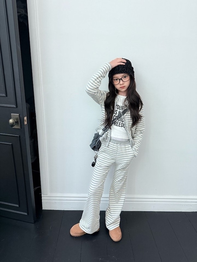 【予約】 comma フードジップアップ　ストライプ　メランジ　T 26autumn 韓国ブランド　キッズ　女の子　小学生　コンマ　韓国子供服　トレンド