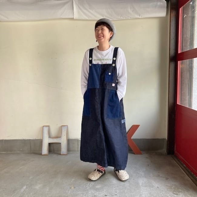 快晴堂デニムオーバースカート