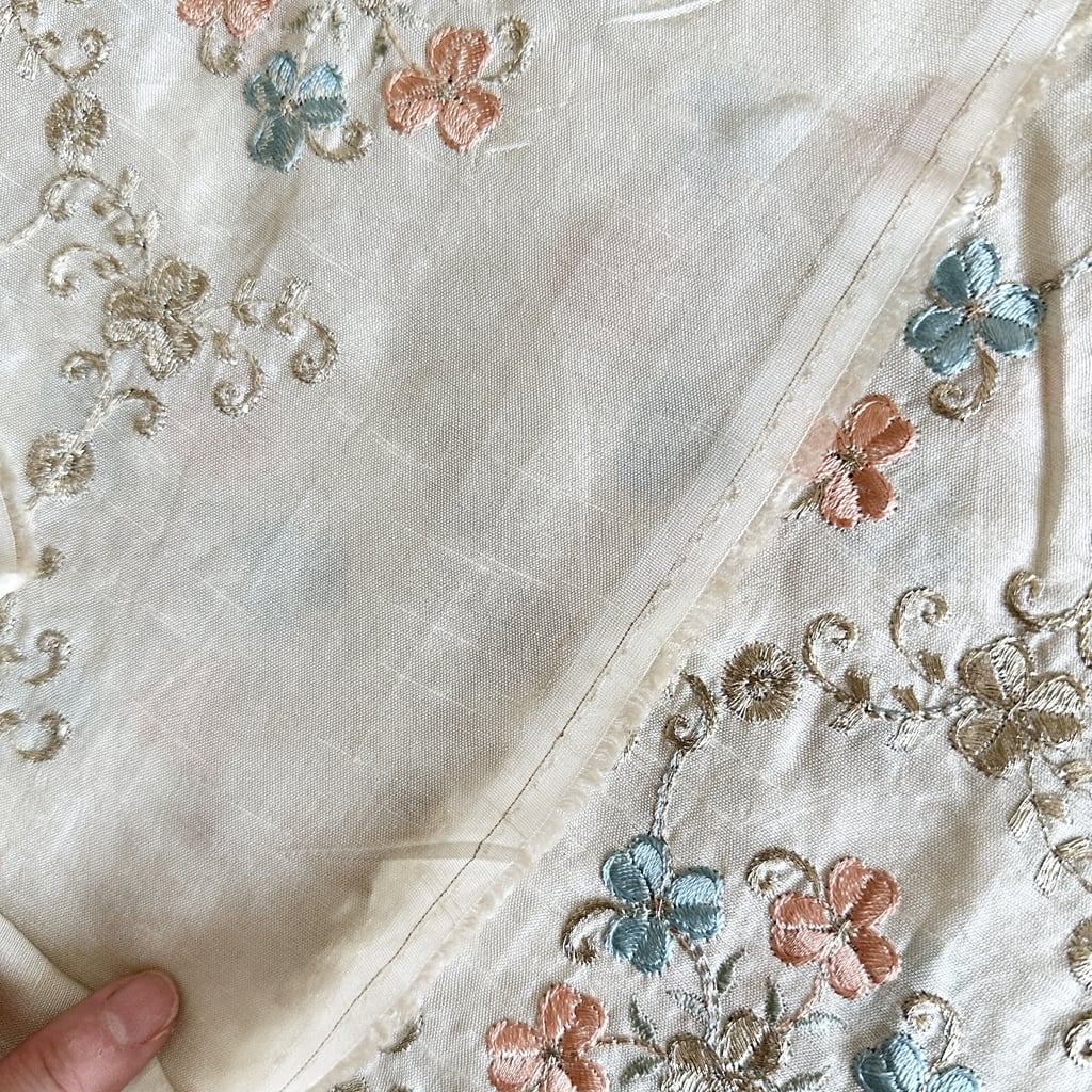 インド刺繍生地 クローバー 7026 | インド刺繍リボン専門店Rino Ribbon