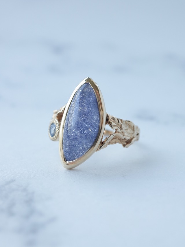 Dumortierite in Quartz x Montana sapphire Ring