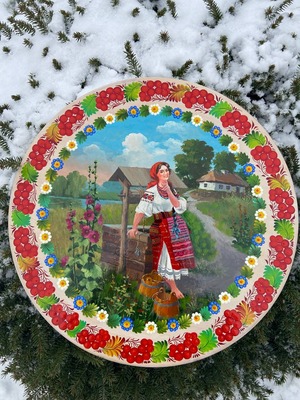 ペトリキウカ塗りのプレート（巨匠ホロベッツ作）40cm