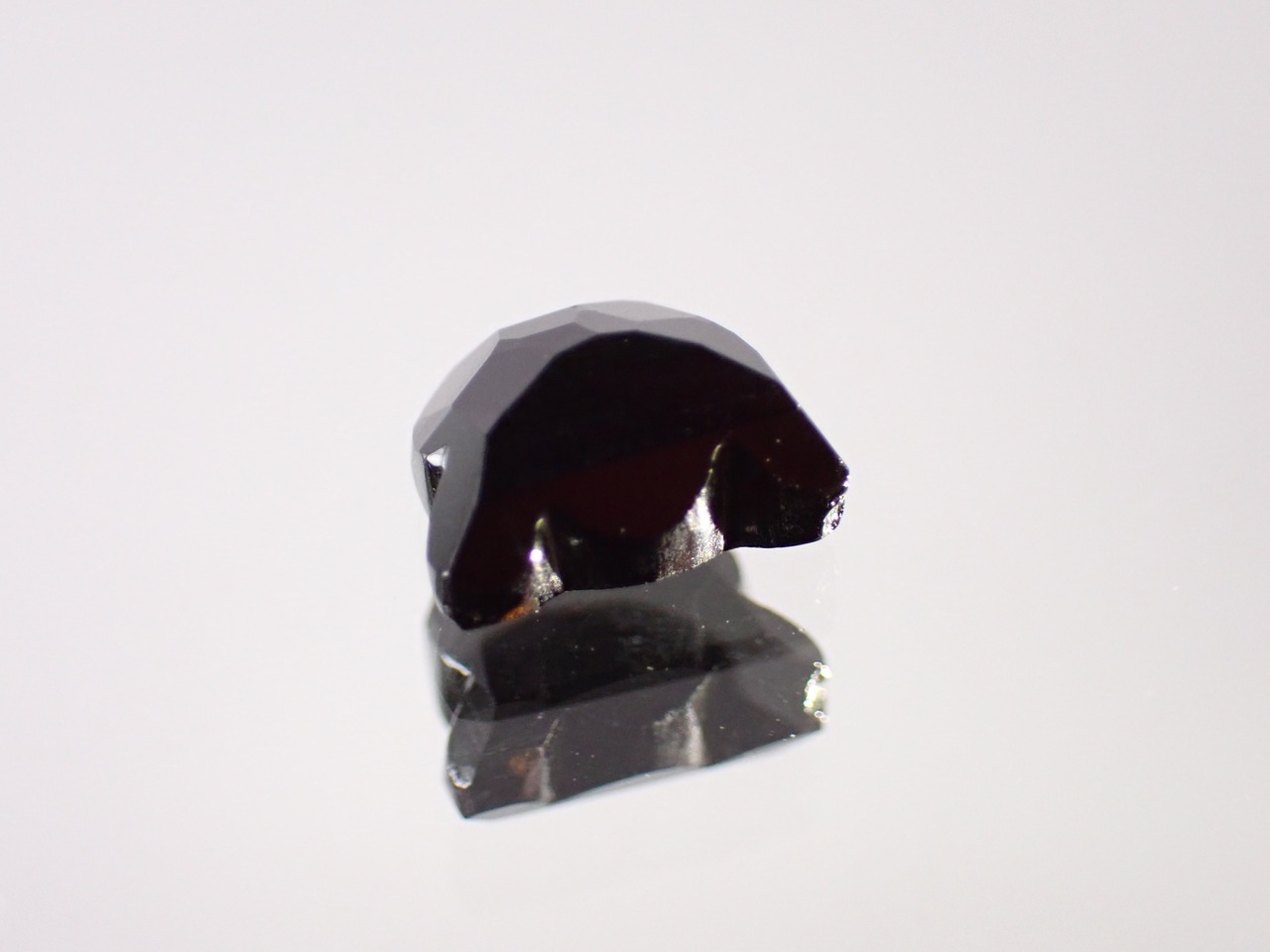 ブラックオニキス（猫カット）　1.69ct　[C13‐545]