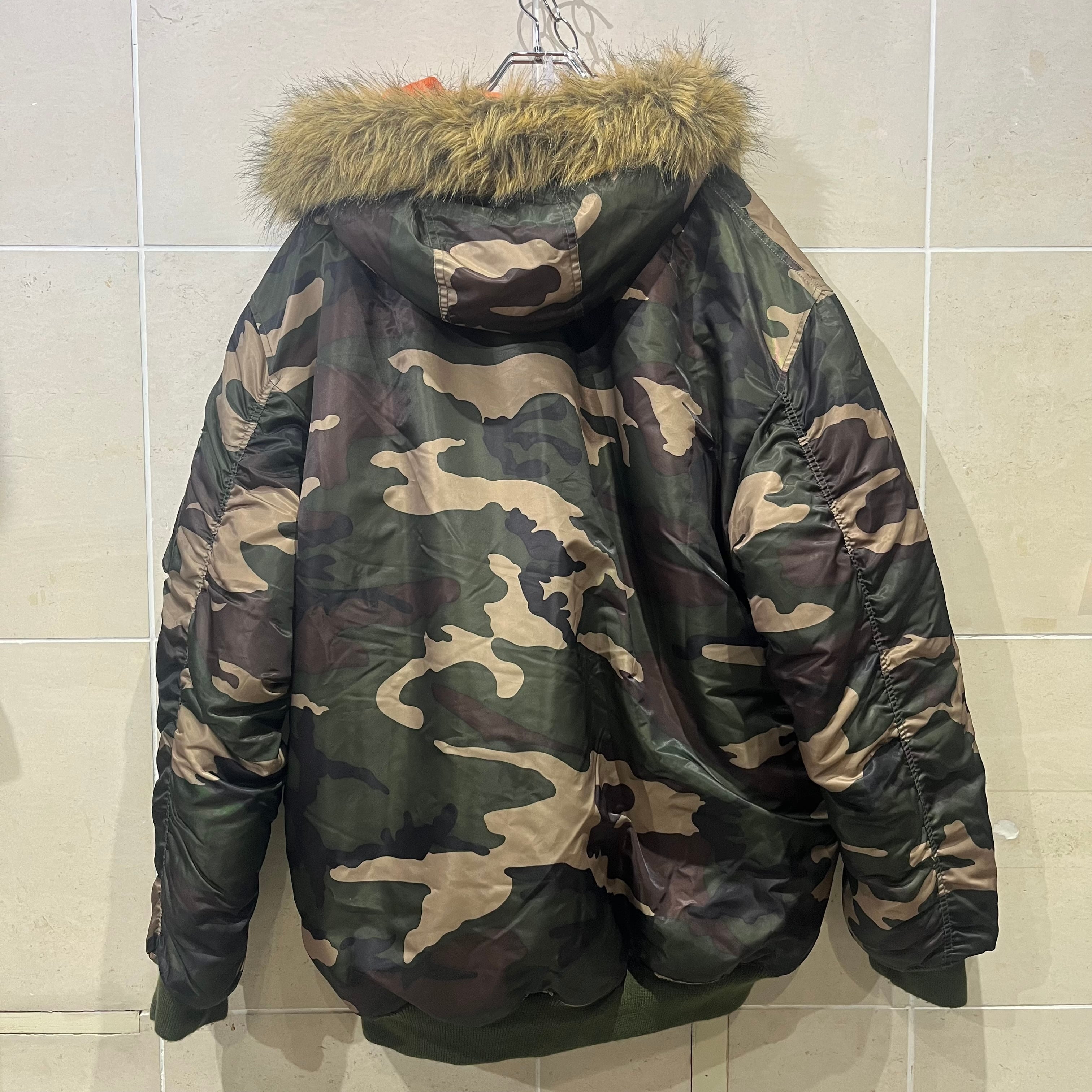 超ビックシルエット 迷彩ファーボンバージャケット | 古着屋 PINK 超ビックシルエット 迷彩ファーボンバージャケット | 古着屋 PINK