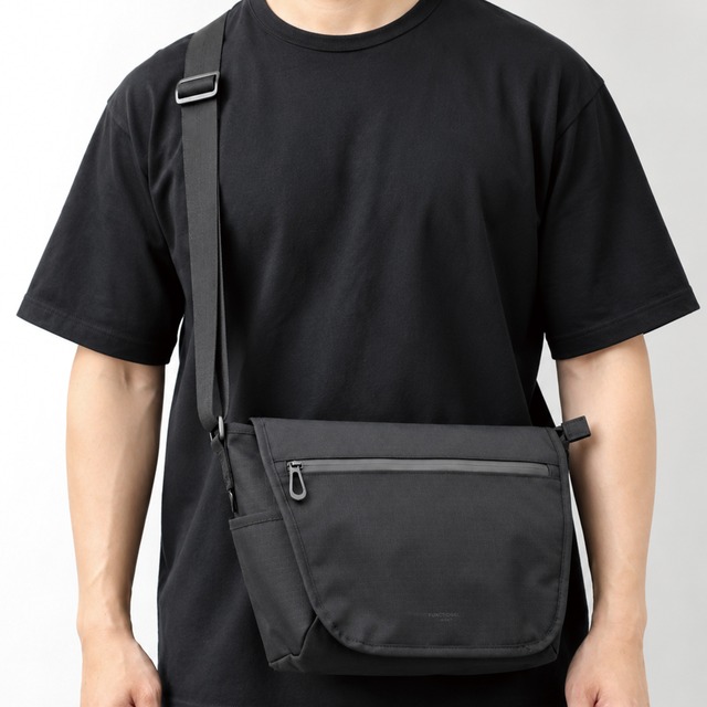 "EWING" 　UTILITY MESSENGER BAG　MAT RIPSTOP MODEL