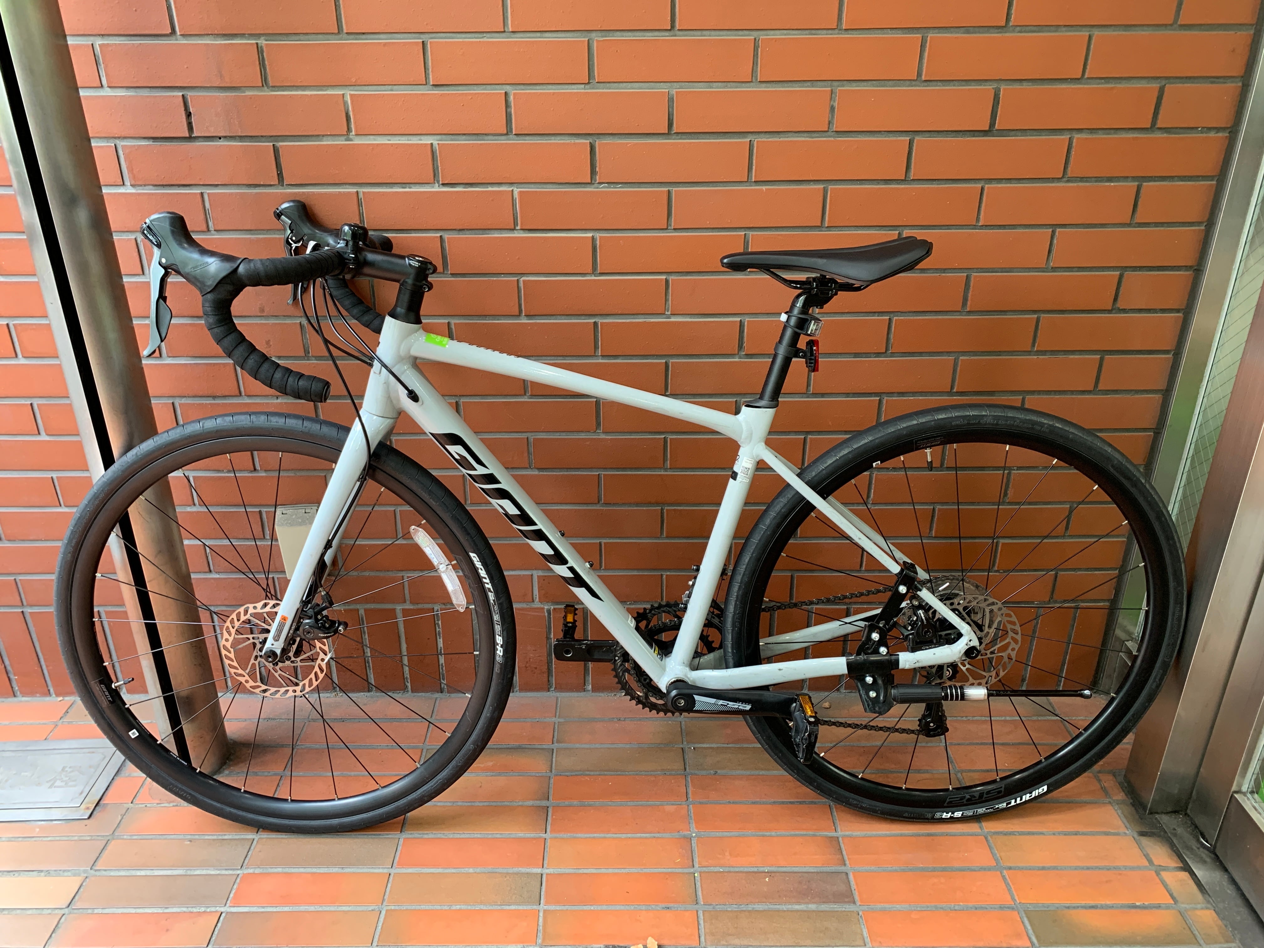 GIRw44) Giant CONTEND AR 4 (Claris) ジャイアント ロードバイク 中古