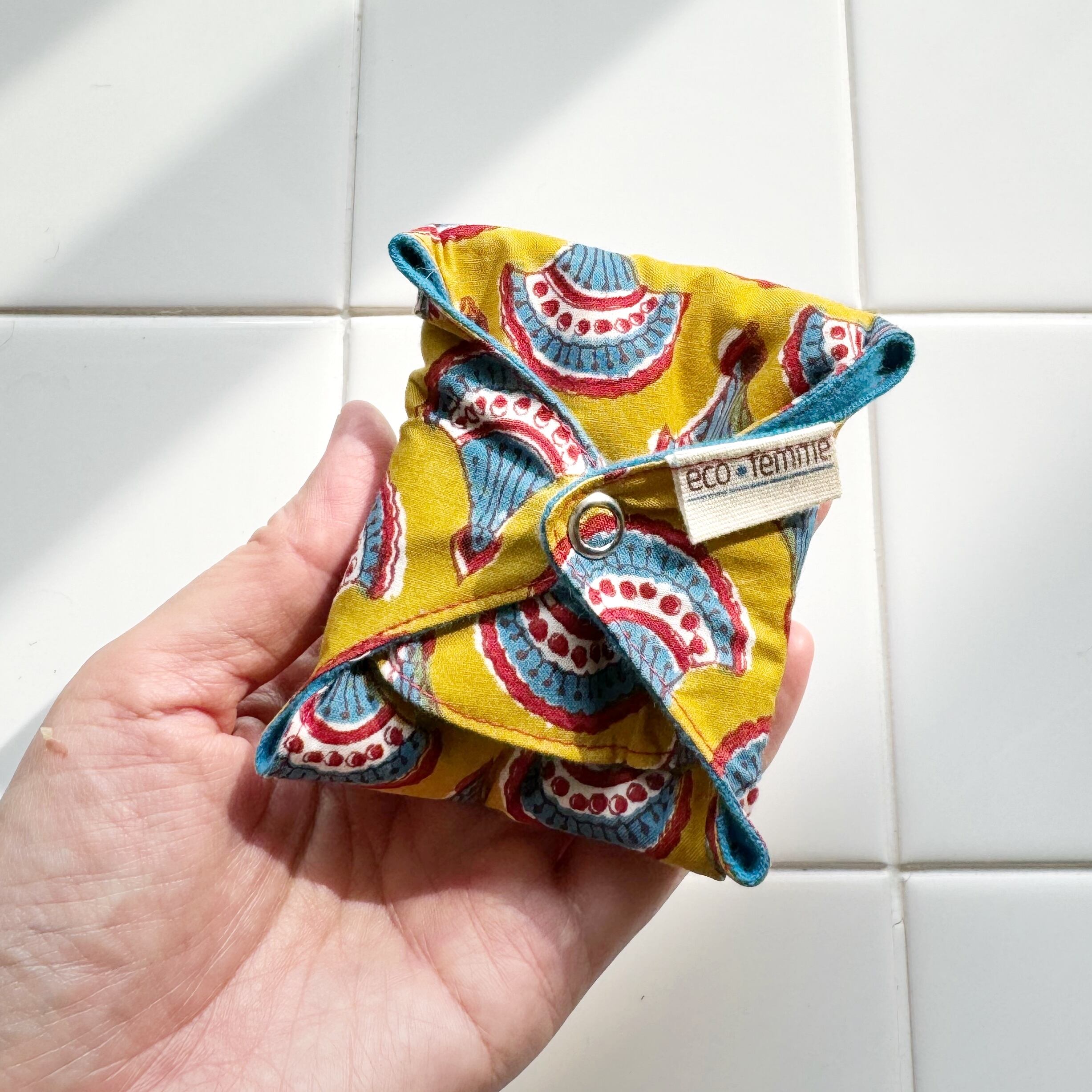 多い日用 南インド「Eco Femme」布ナプキン 洗えるオーガニック  