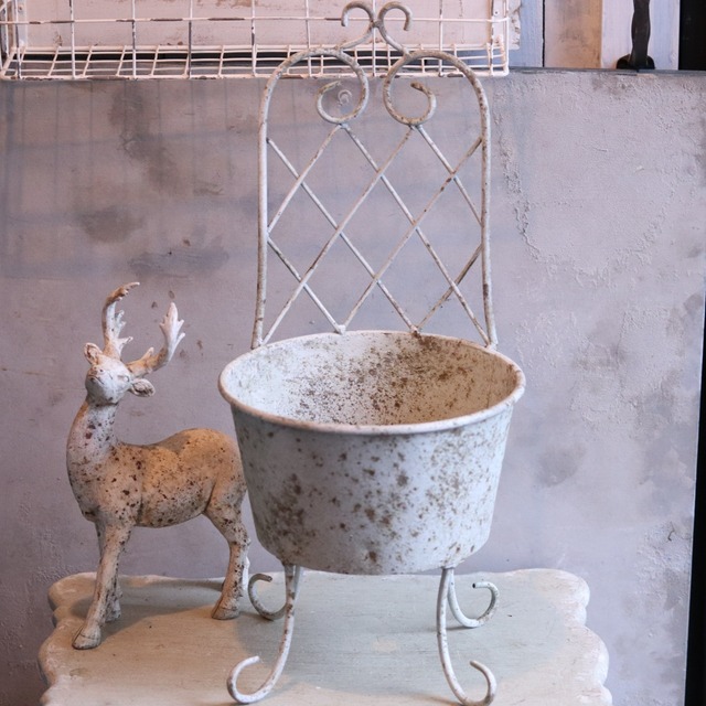 mondimanche 植木鉢　アンティチェアポットW｜シャビーシック　玄関の模様替えにオススメ　UF647