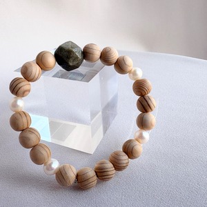 ブレスレットNo.38 屋久杉・パール・ゴールデンオブシディアン