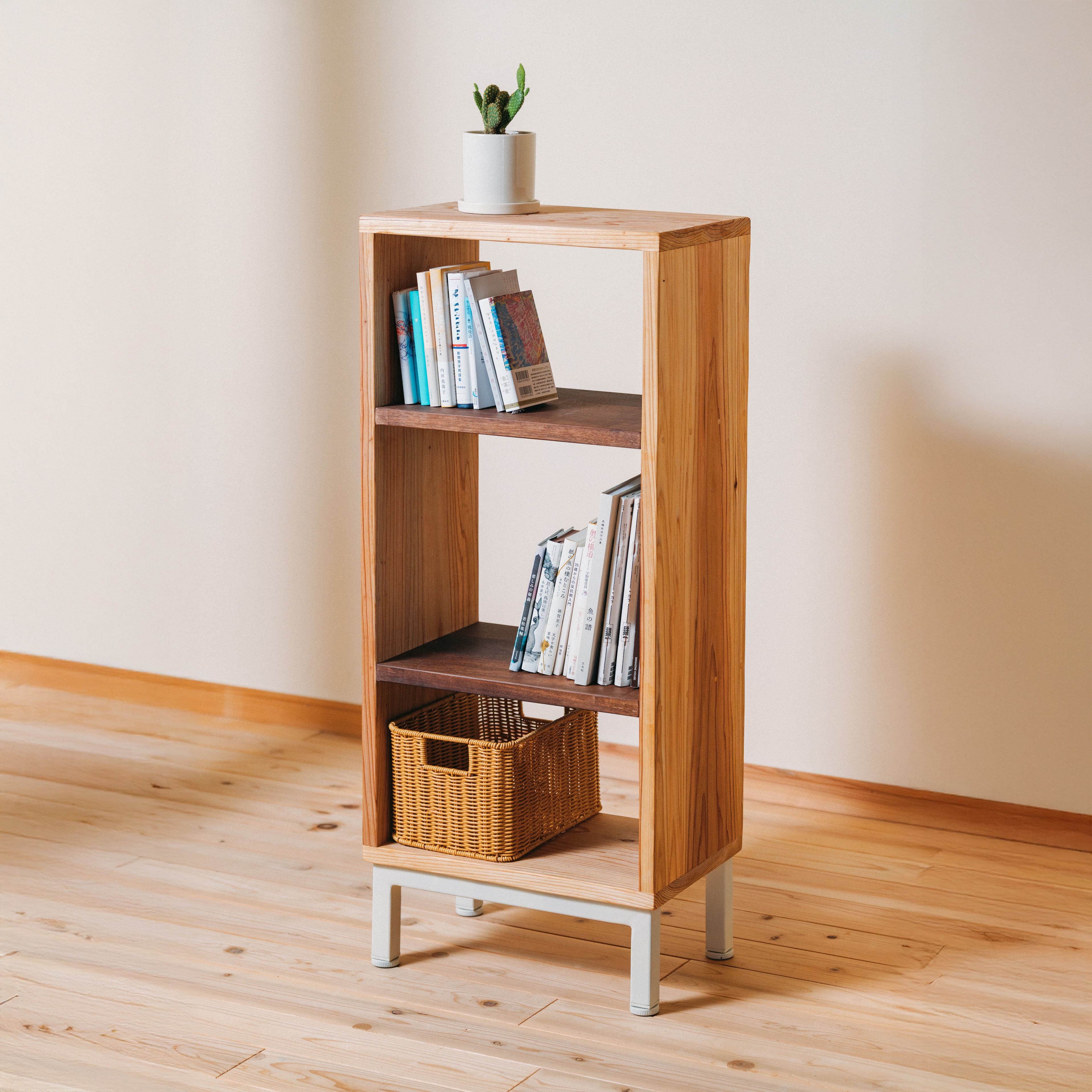 Tana603｜国産杉×ウォールナット 無垢材オープン棚 3段 脚あり