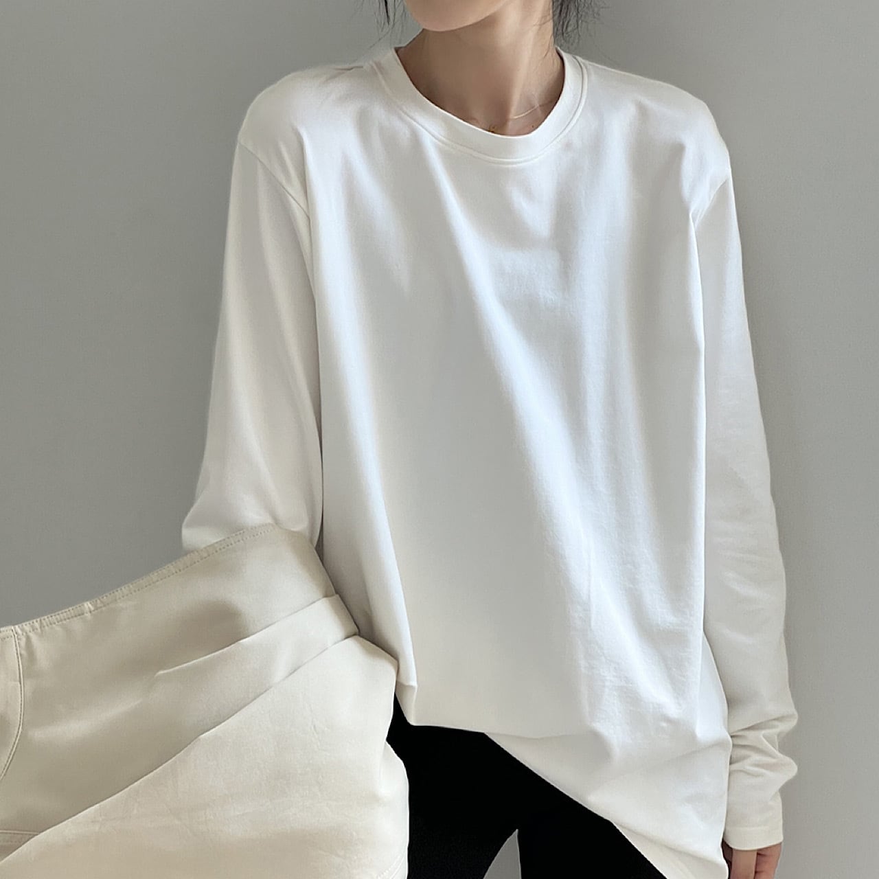 韓国ラウンドネック 長袖 Tシャツ YH8275