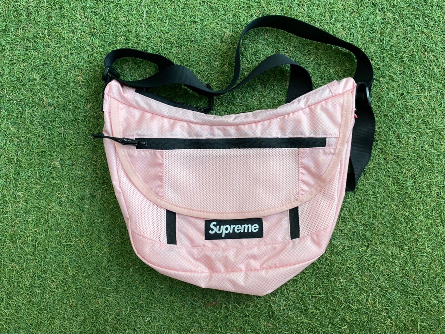 均一PRICE‼ Supreme 22SS SMALL MESSENGER BAG PINK 47913 | BRAND