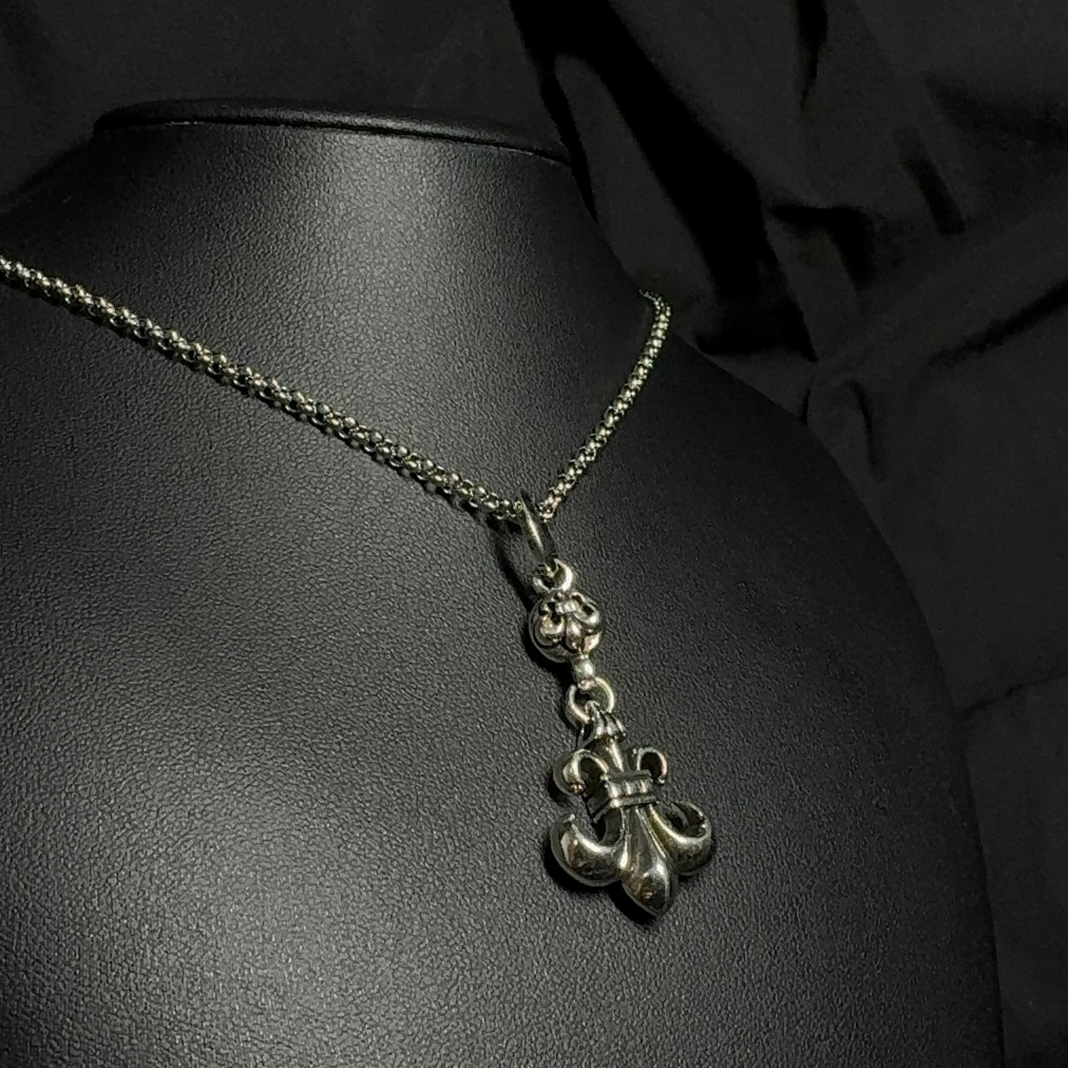 クラシックフレア ペンダント ネックレス SV925 | crossluxury