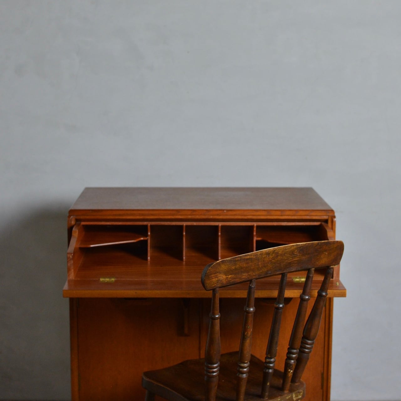 G-Plan Brandon Cabinet / ジープラン ブランドン キャビネット