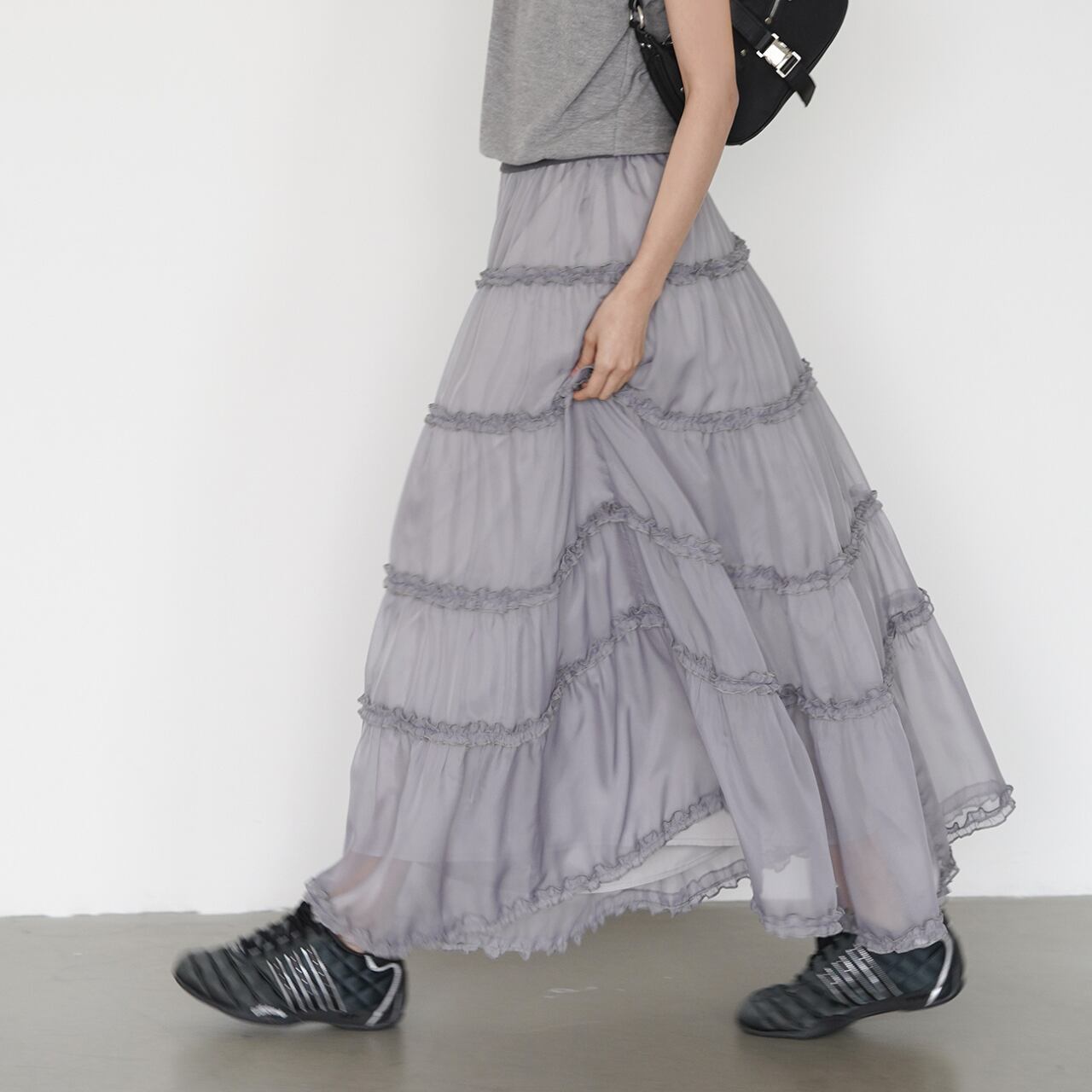 フリルティアードロングスカート　a0551