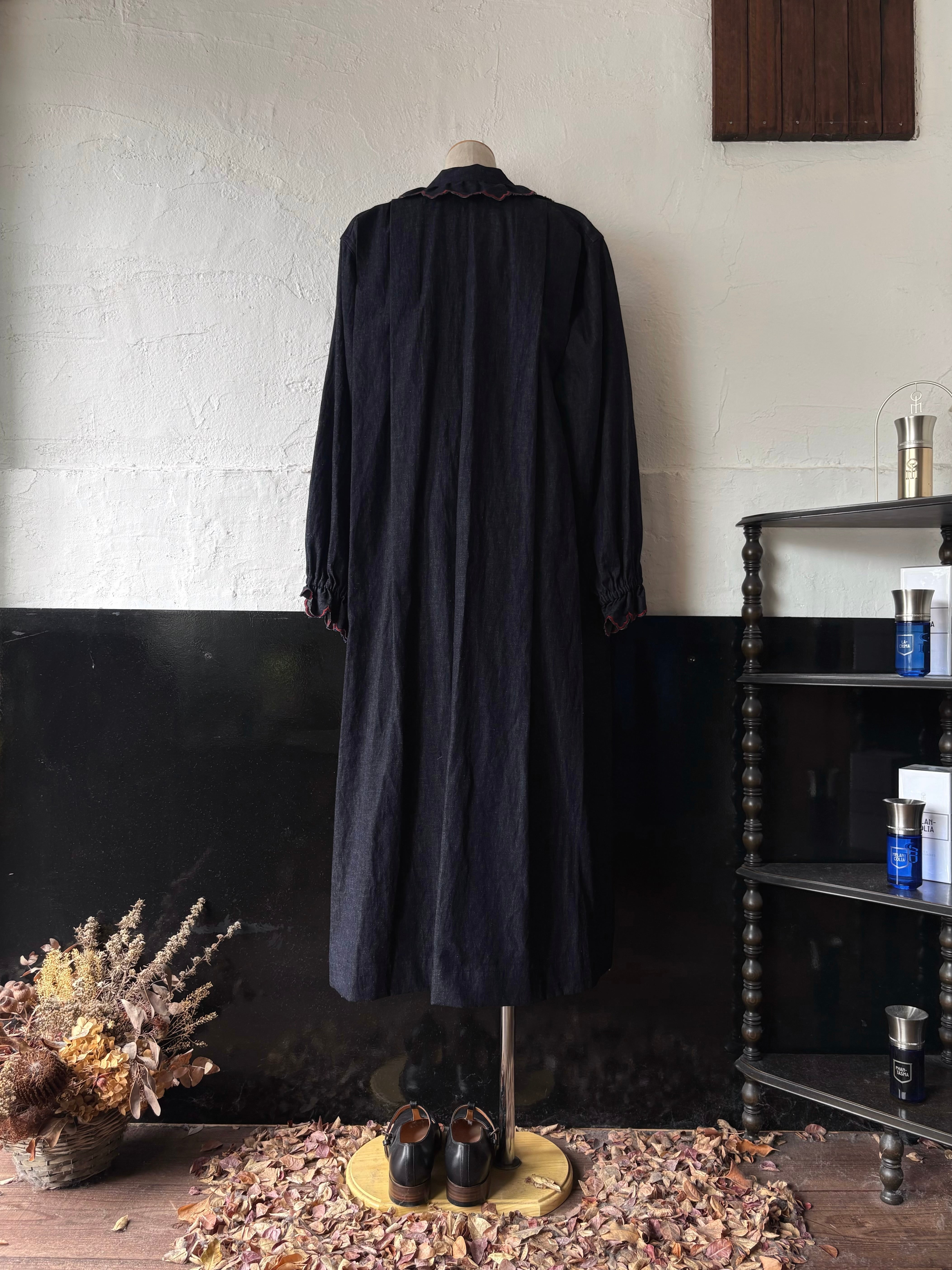 TOWAVASE bettey dress navy | TALE COCOON