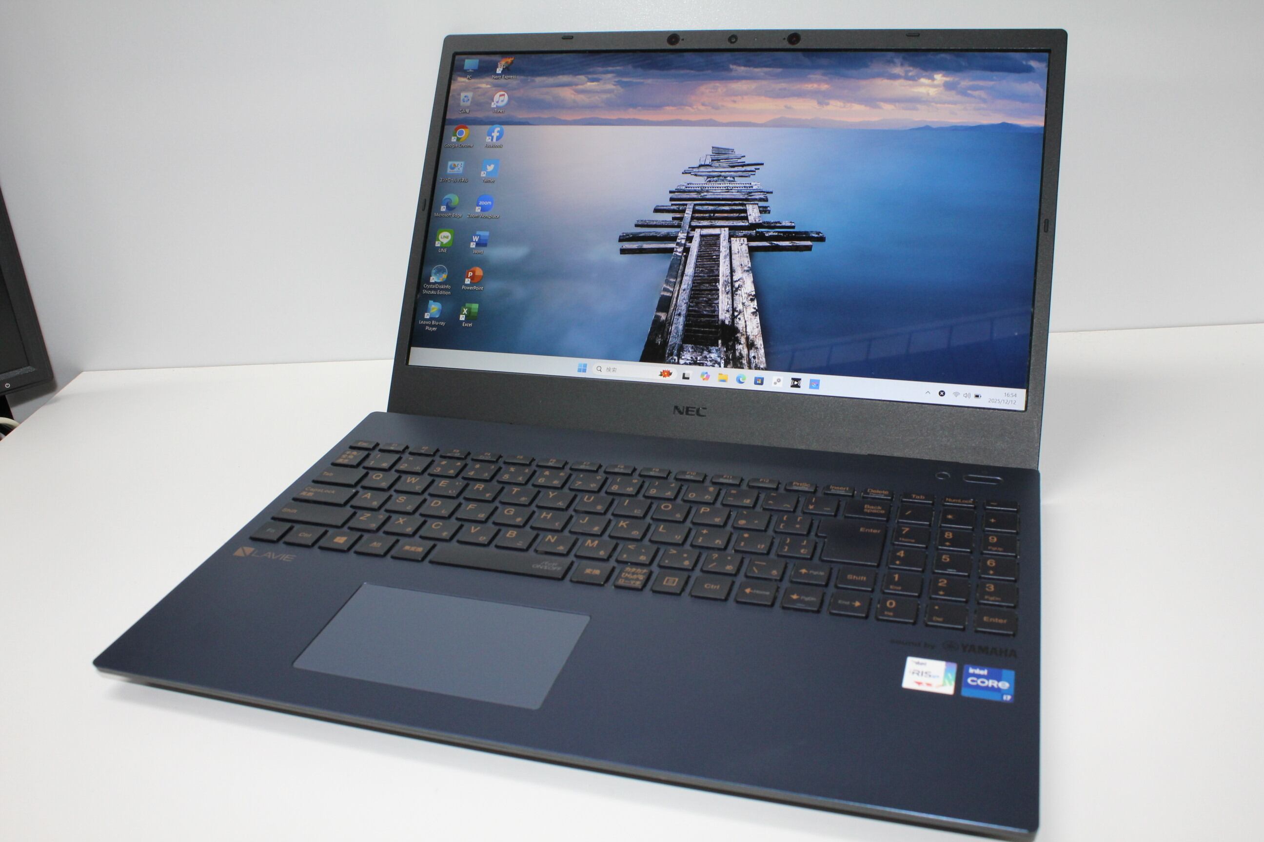中古ノートPC】NEC〈LAVIE N15〉Intel Core i7/SSD512GB/メモリ16GB ④