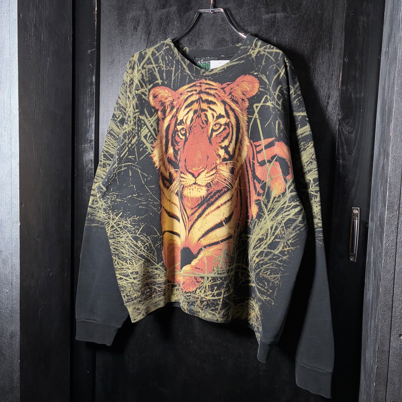 タイガープリント アニマルスウェット 虎 黒 オールオーバープリント
