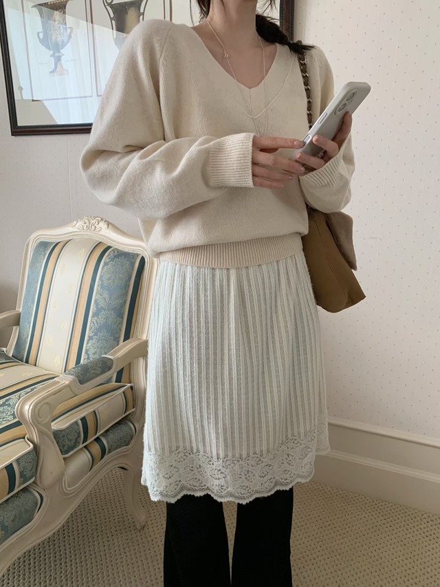 (予約) mellounge  / Soft v neck knit 3color