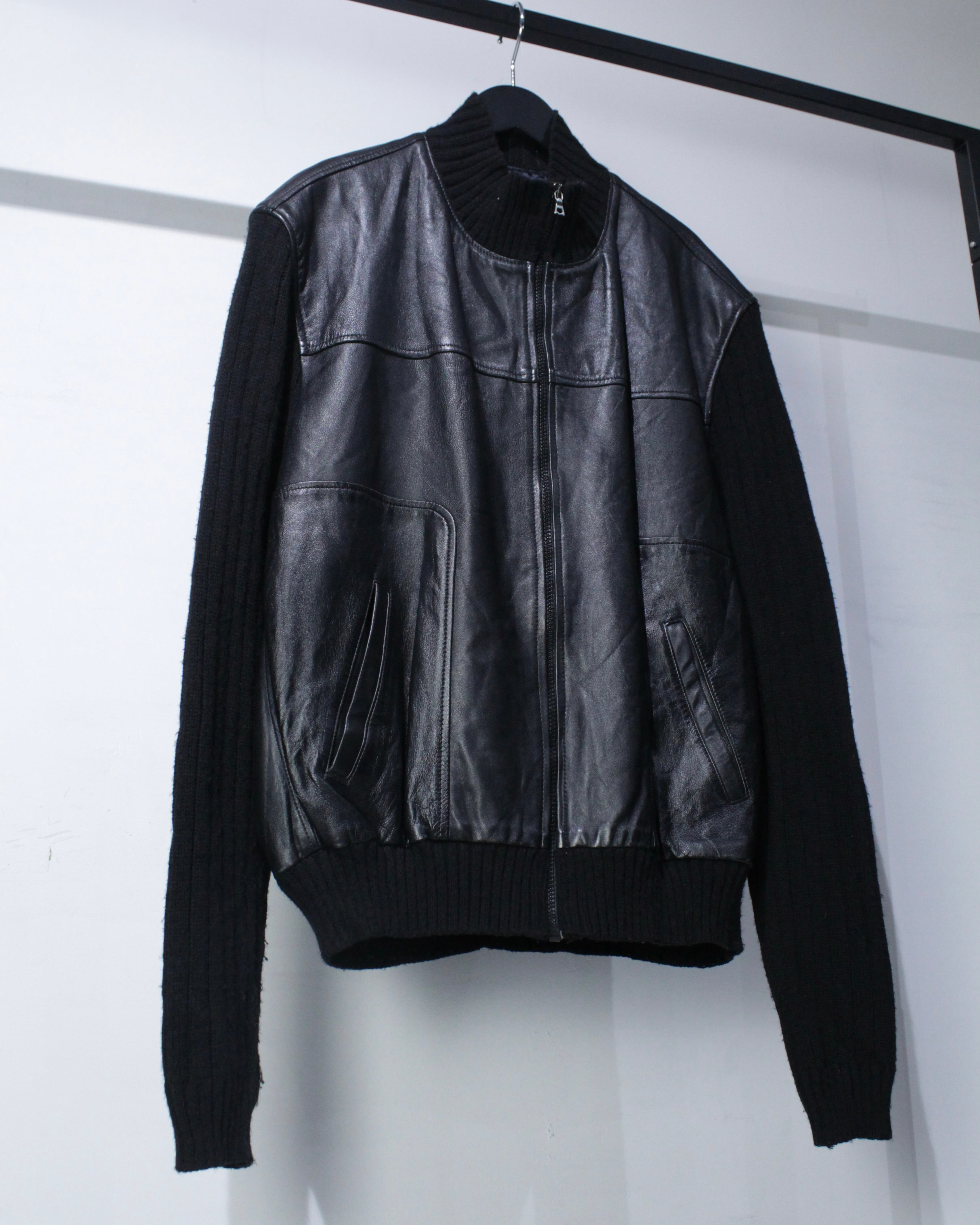 Caka BLACK】Leather Switching Vintage Zip Up Knit Jacket | Caka