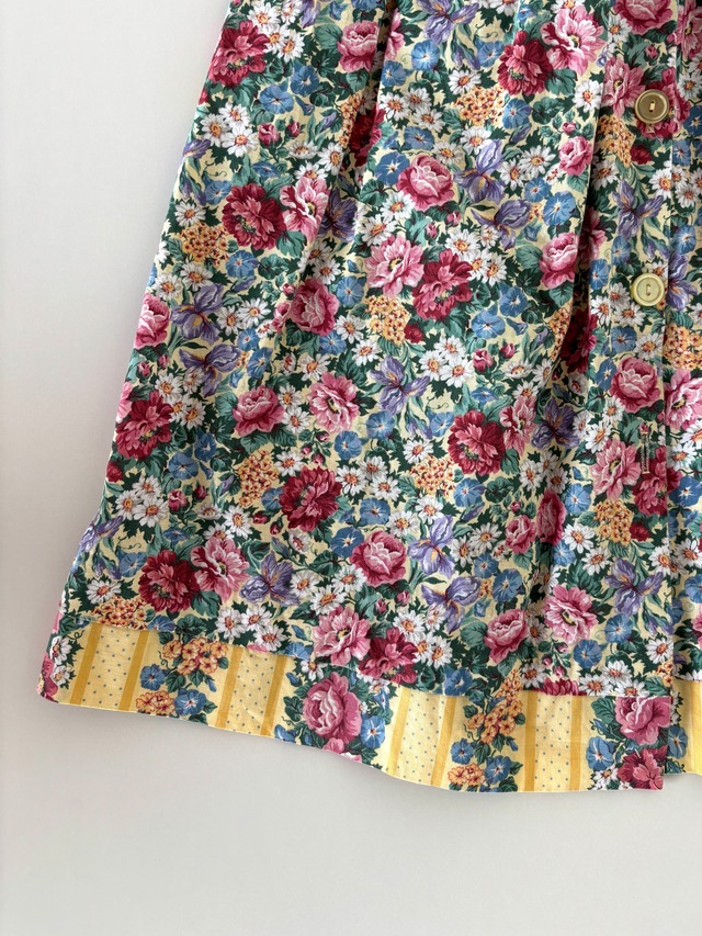 【6-8T相当・vintage 】フローラル柄dress