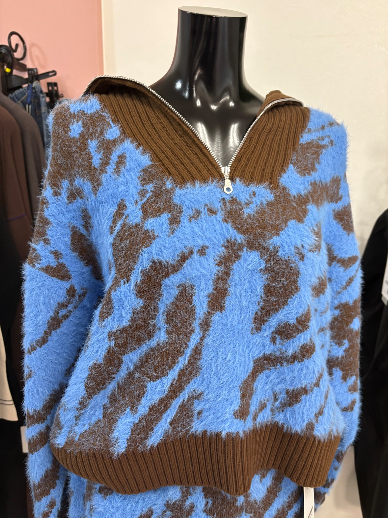 atelier six セットアップ　