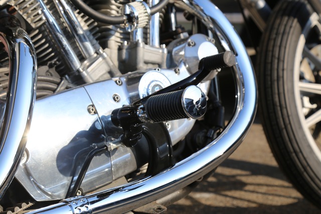 2005-XL883 コンプリートチョッパー (同色ペイントヘルメット付き)