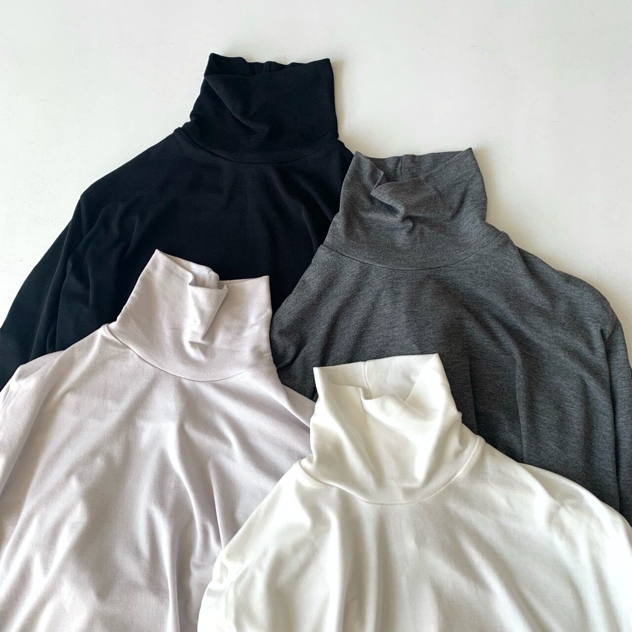 NO CONTROL AIR】シルキーテンセル・ベアフライスタートルネックプル