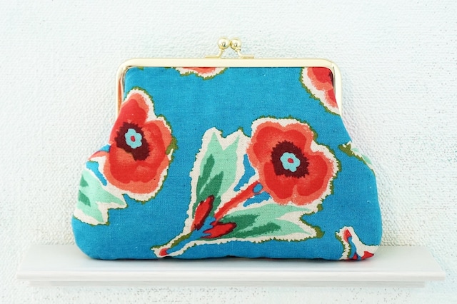 ★再販 blue X red flowers gamaguchi pouch handmade ● 手作りブルーレッドフラワーがま口ポーチ南国ハンドメイド
