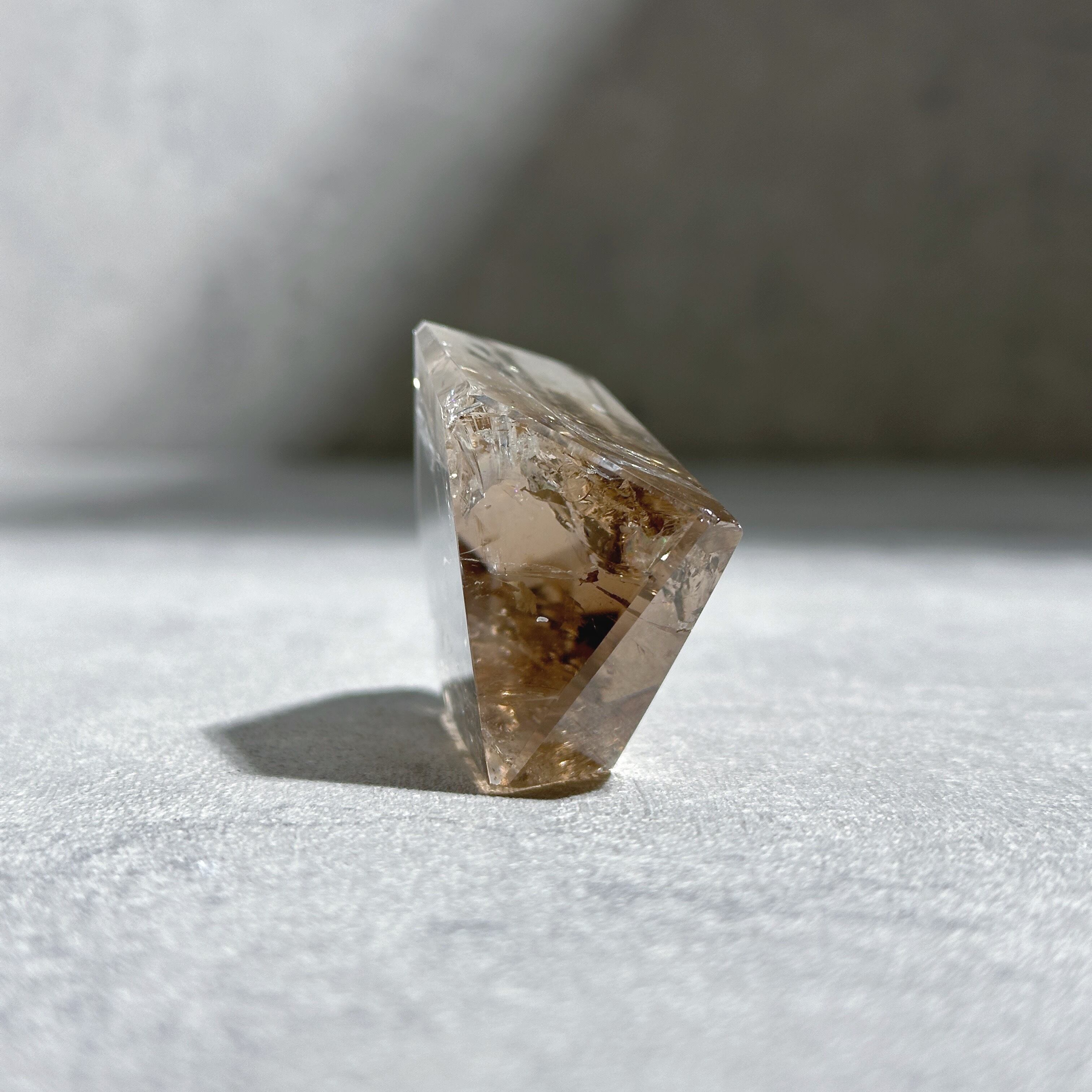 虹◎スモーキークォーツ フリーフォーム31◇ Smoky quartz ◇天然石
