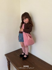 韓国子供服 / BANANA J / 26Autumn / ローズ タートルネックTシャツ / 秋服 / キッズ *XS~JS*