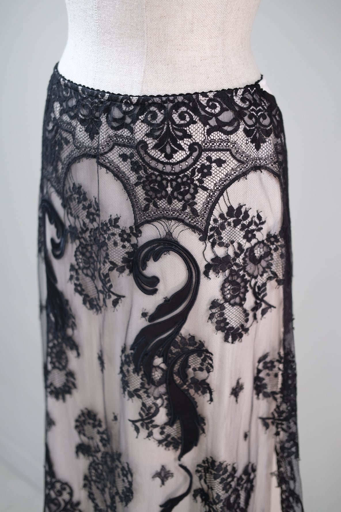 FETICO】EMBROIDERED LACE SKIRT -Black Lace- | loop