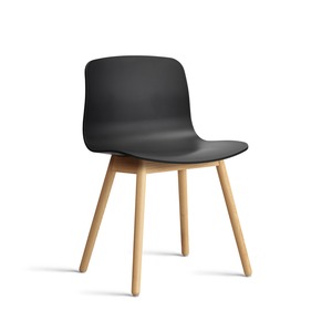ABOUT A CHAIR AAC 12 2.0 Black［ HAY ］