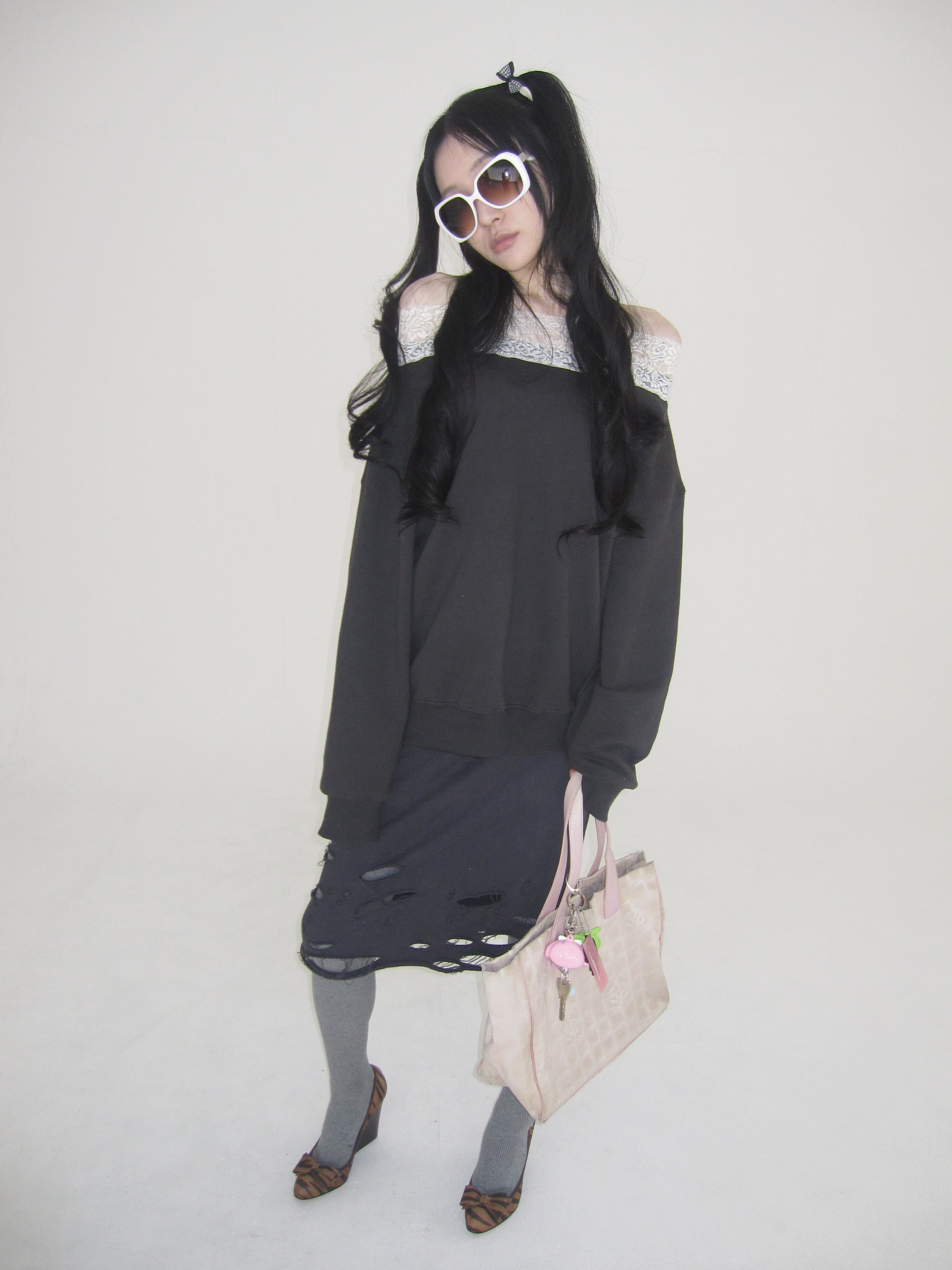Dlys Off shoulder sweat shirts charcoal | n.k atelier