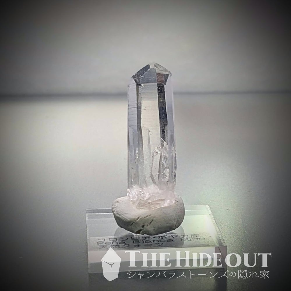 コロンビア産 レムリアンクォーツ　コレクション向け　水晶　一点物　鉱物標本　原石 コロンビア産 レムリアンクォーツ コレクション向け 水晶 一点物 鉱物