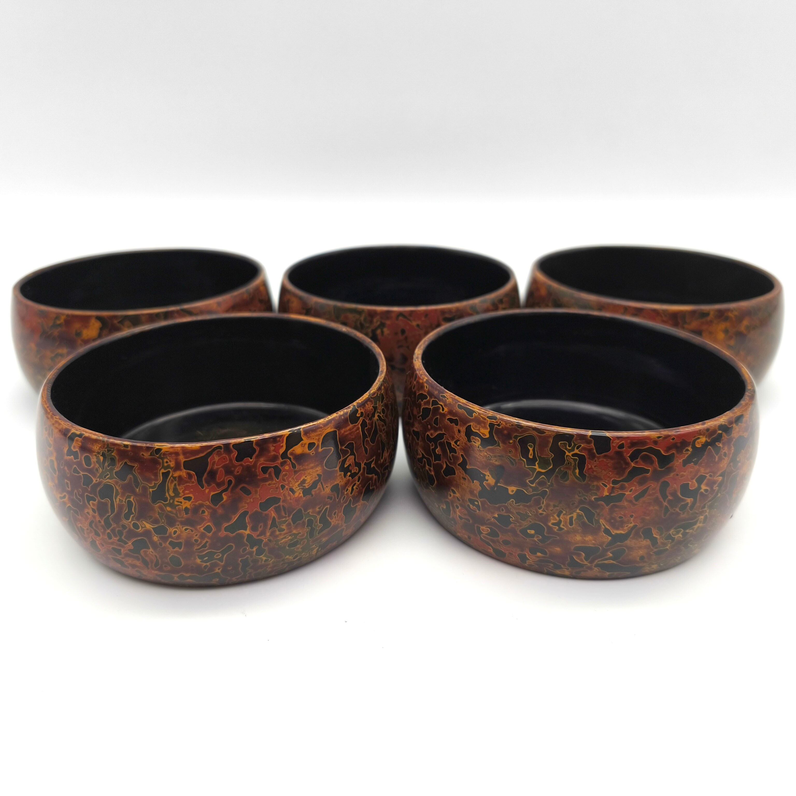 津軽塗　菓子鉢２個と急須台の３点セット　新品未使用 津軽塗菓子鉢2個と急須台の3点セット新品未使用