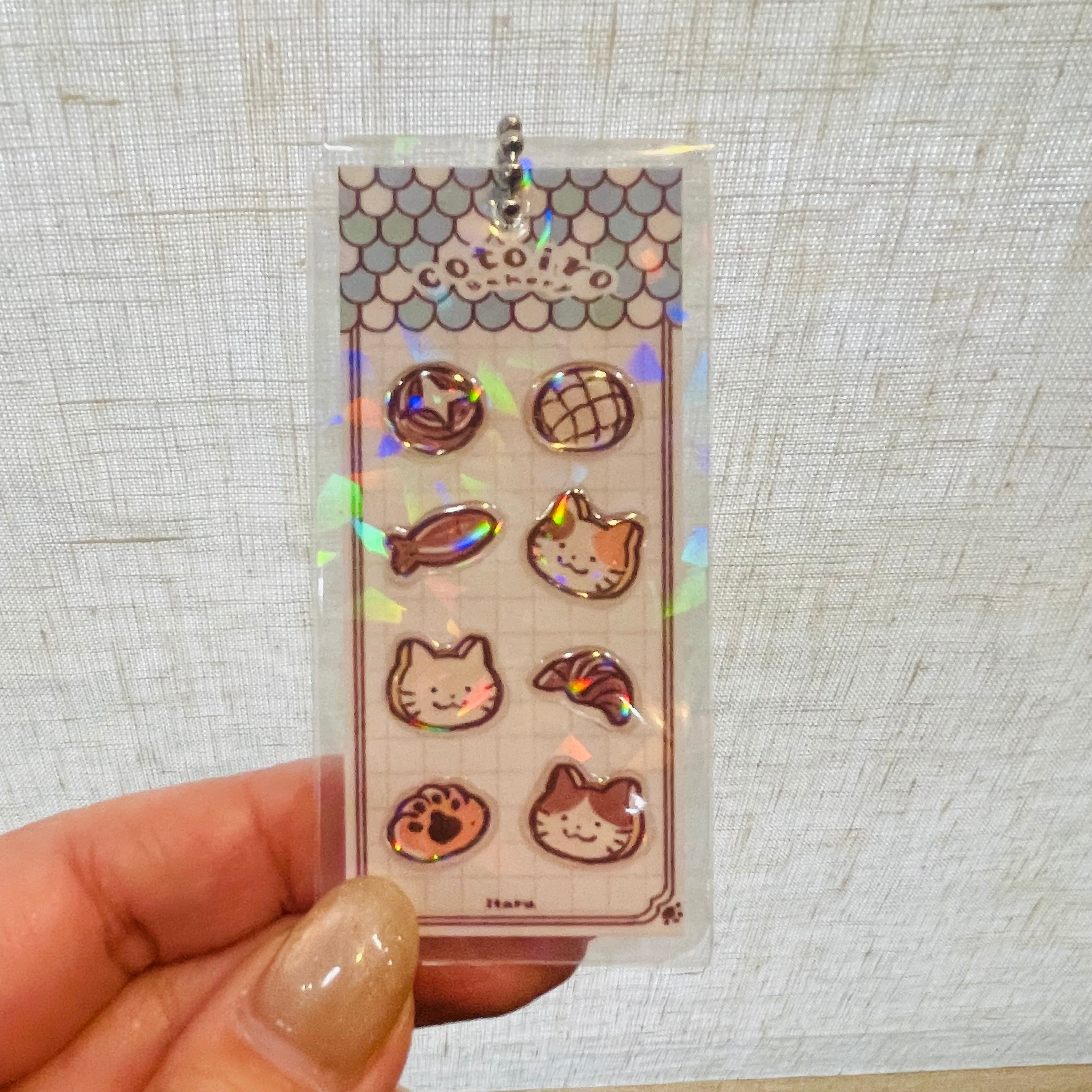 Oコトイロベーカリー｜ぷっくりシール風チャーム｜ 猫雑貨 猫モチーフ 猫グッズ アクセサリー ミニチュア