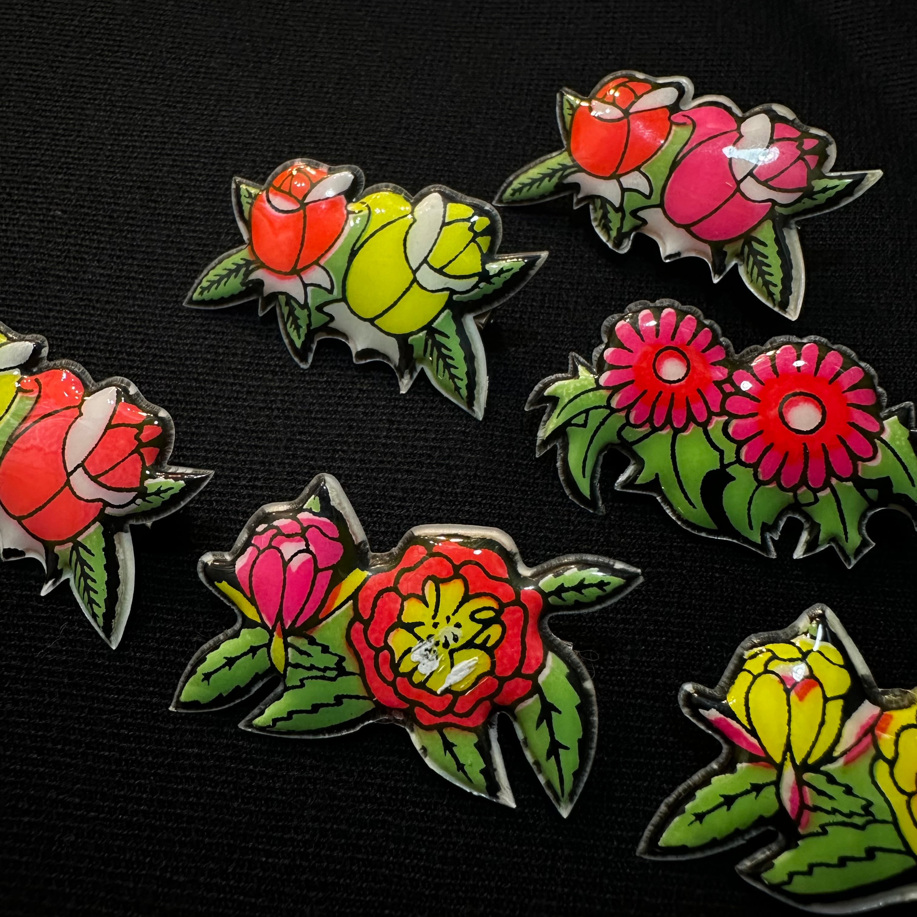 昭和レトロ ビニールフラワー プクプクミニブローチ | GIFTSHOP OTAFUKU