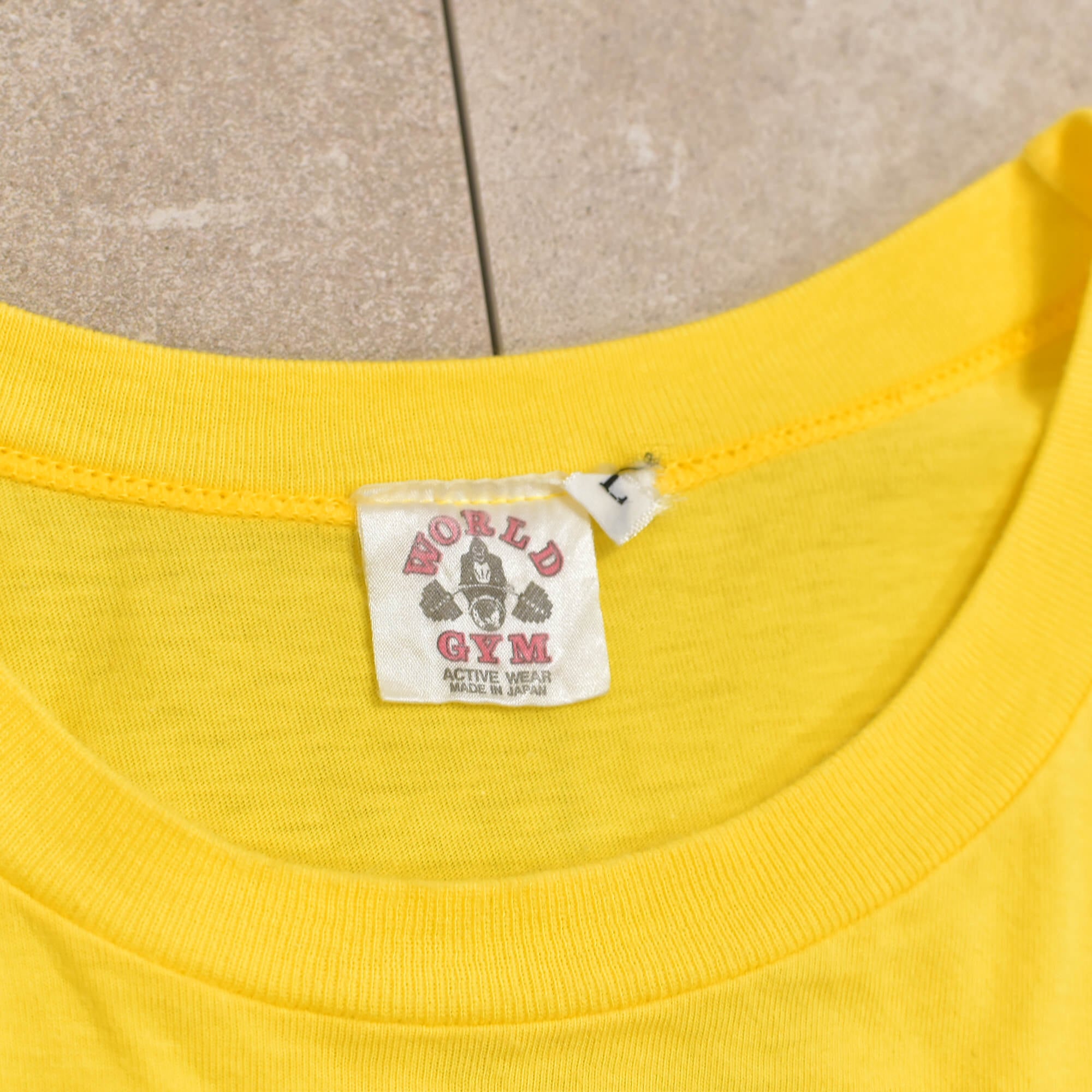 70~80s WORLD GYM T-shirt Made in Japan | 古着屋 grin days 70~80s WORLD GYM T-shirt Made in Japan | 古着屋 grin days