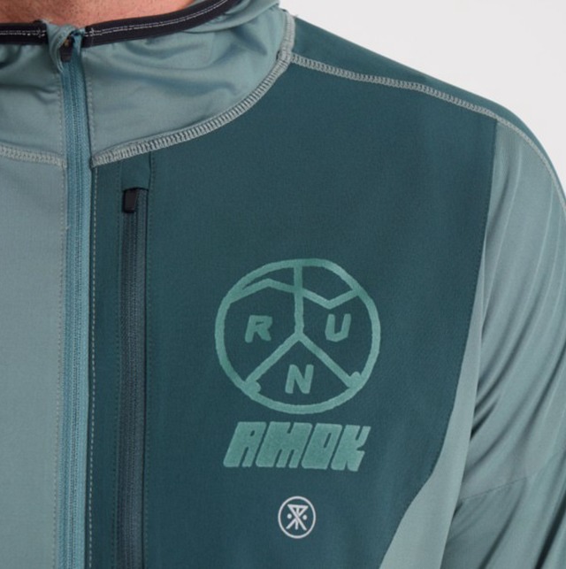 RUN AMOK(ランアモック) GRINNELL HOODIE COLOR: DARK FOREST