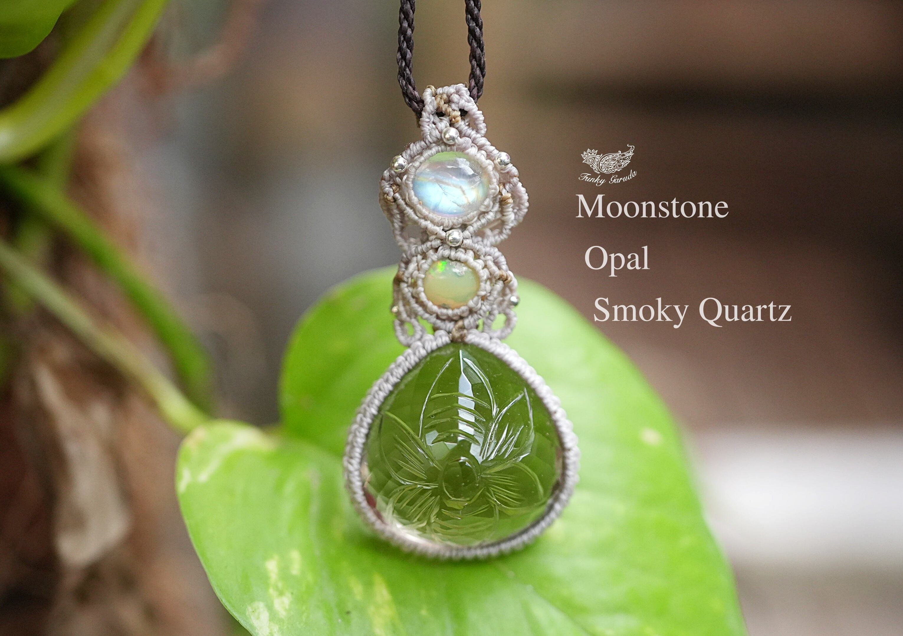 3つの力★Moonstone Opal Smoky Quartz マクラメネックレス1444